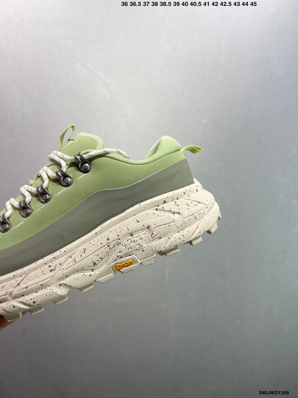 HOKA ONE ONE Tor Summit