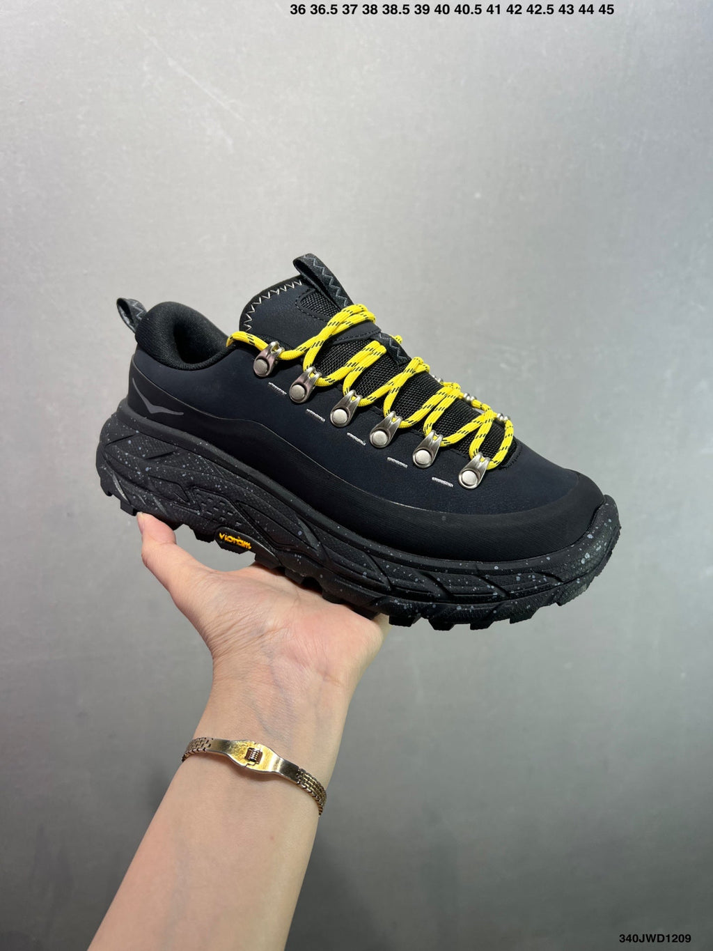 HOKA ONE ONE Tor Summit