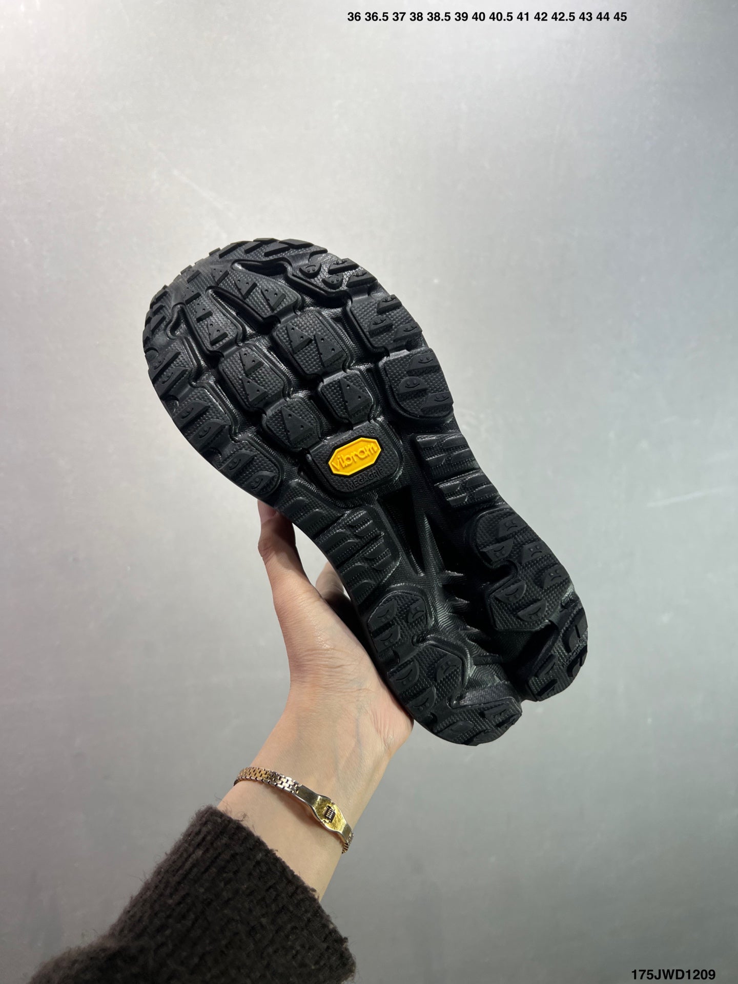 HOKA ONE ONE M MAFATE X
