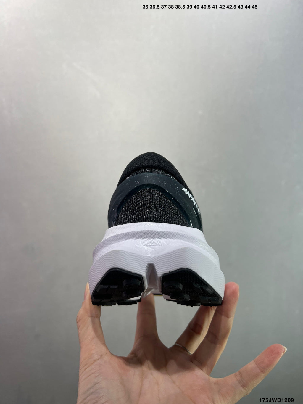 HOKA ONE ONE M MAFATE X