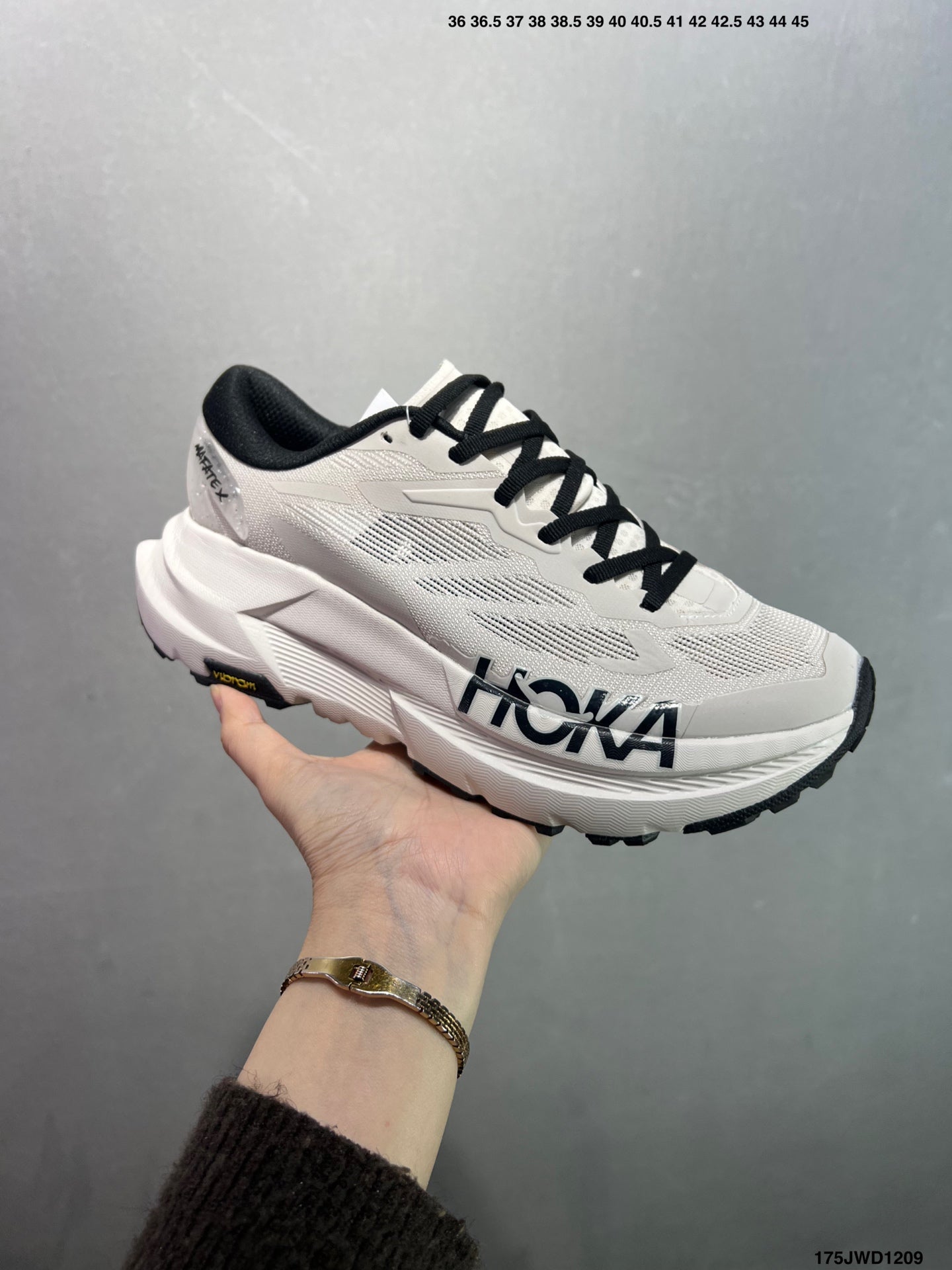 HOKA ONE ONE M MAFATE X